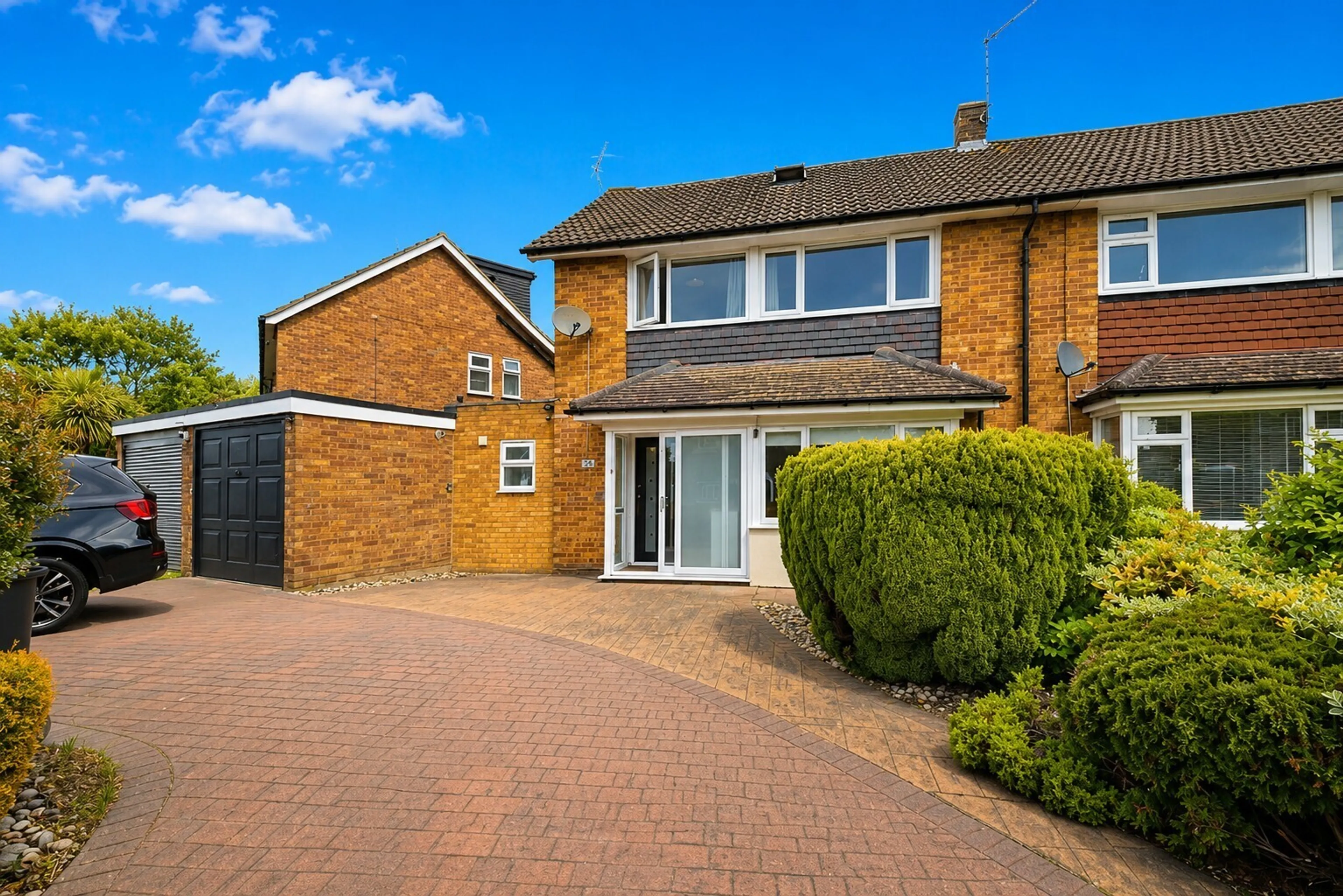 Property photo 0