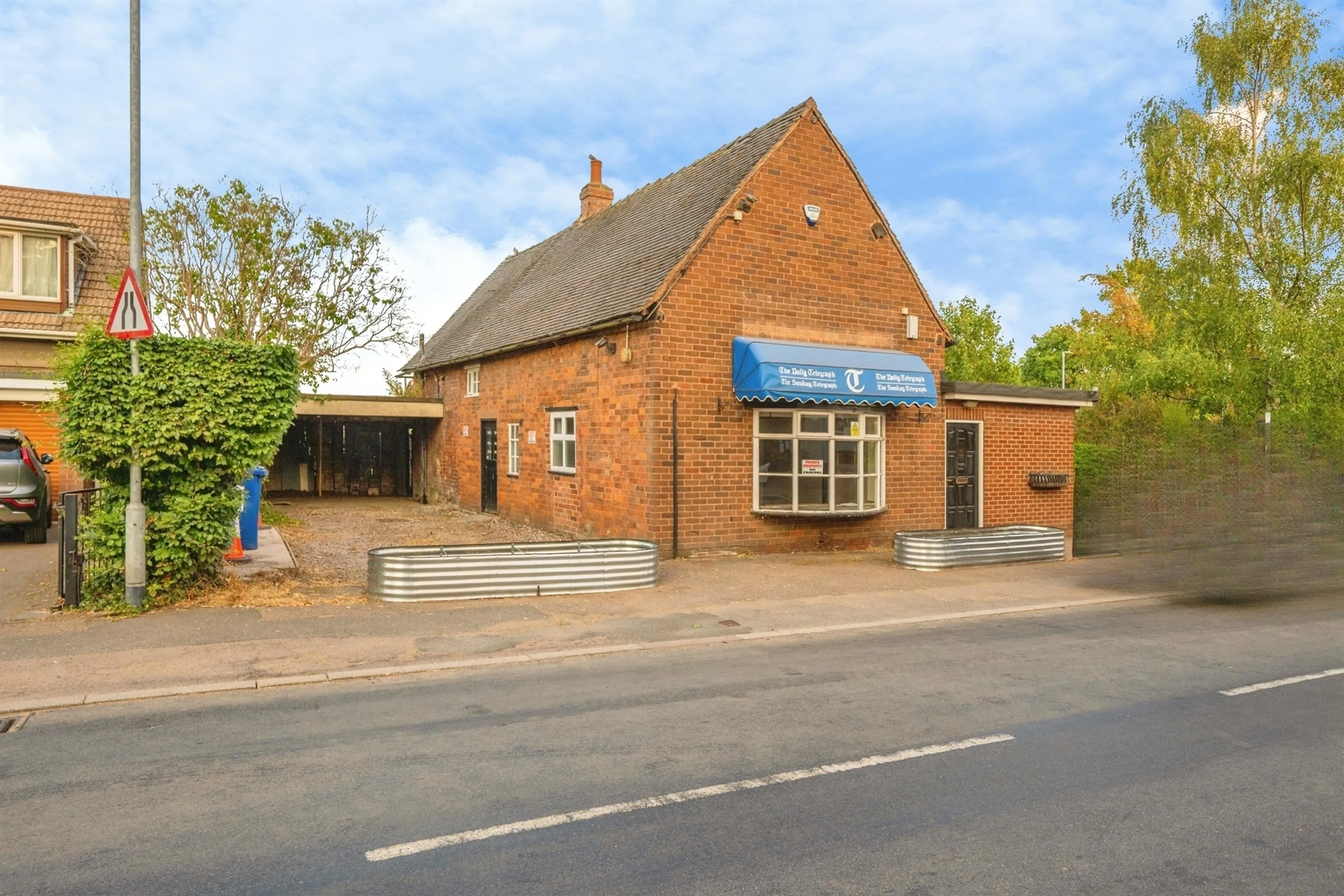 Property photo 0