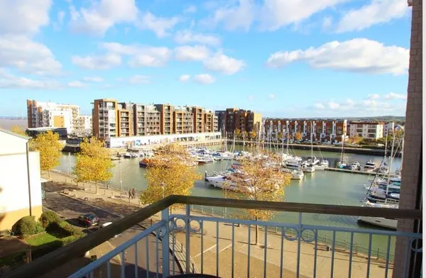 Waters Edge, Portishead