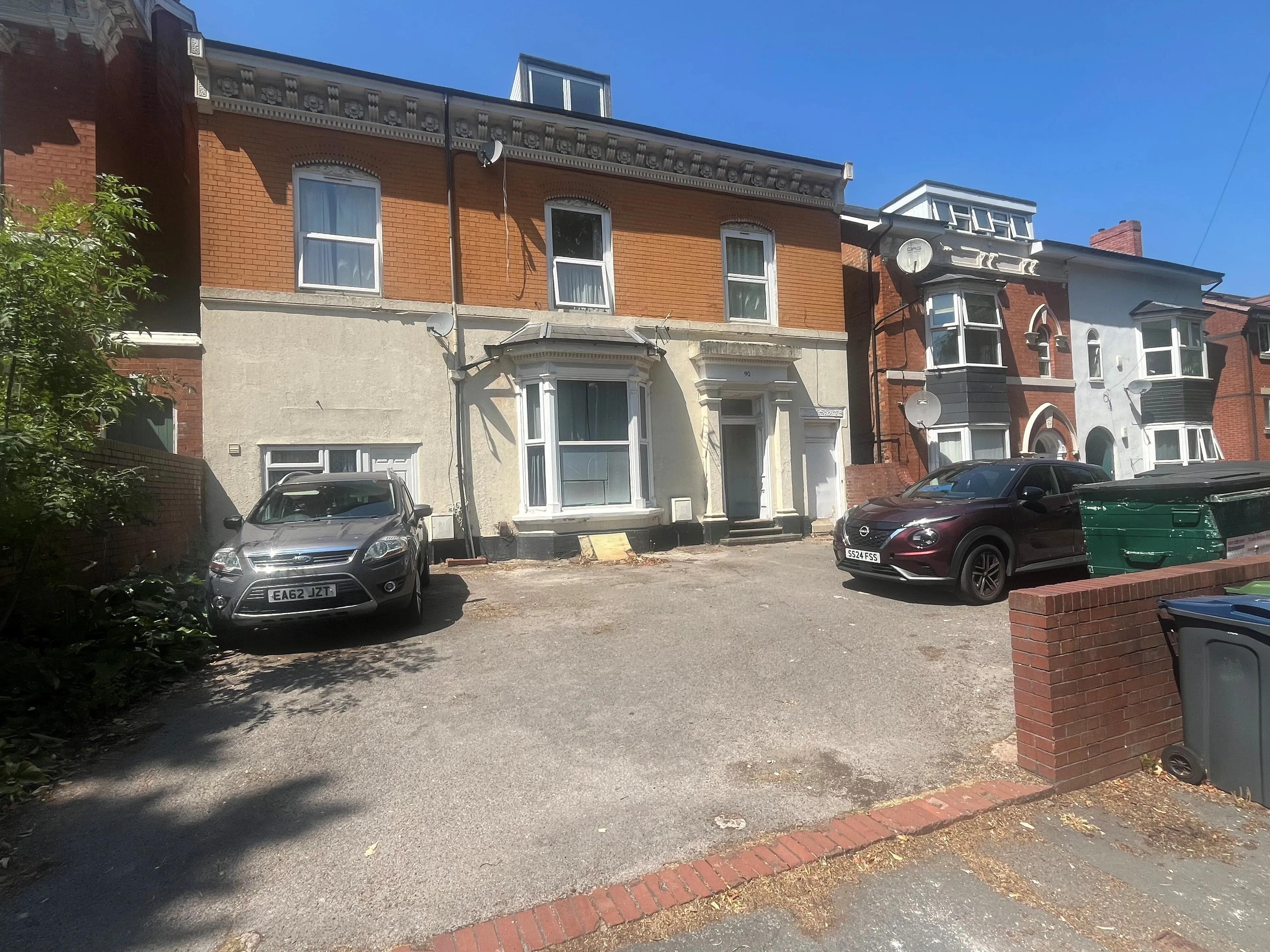 Property photo 0