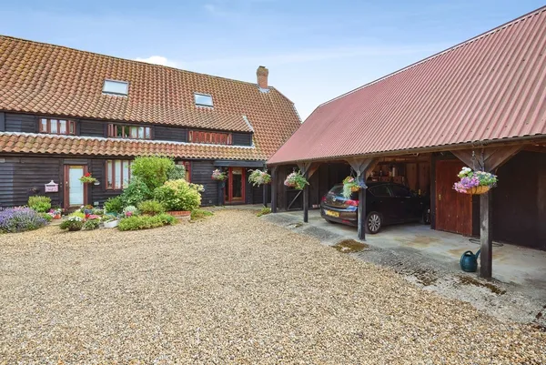 Parsonage Court, Whittlesford, Cambri...
