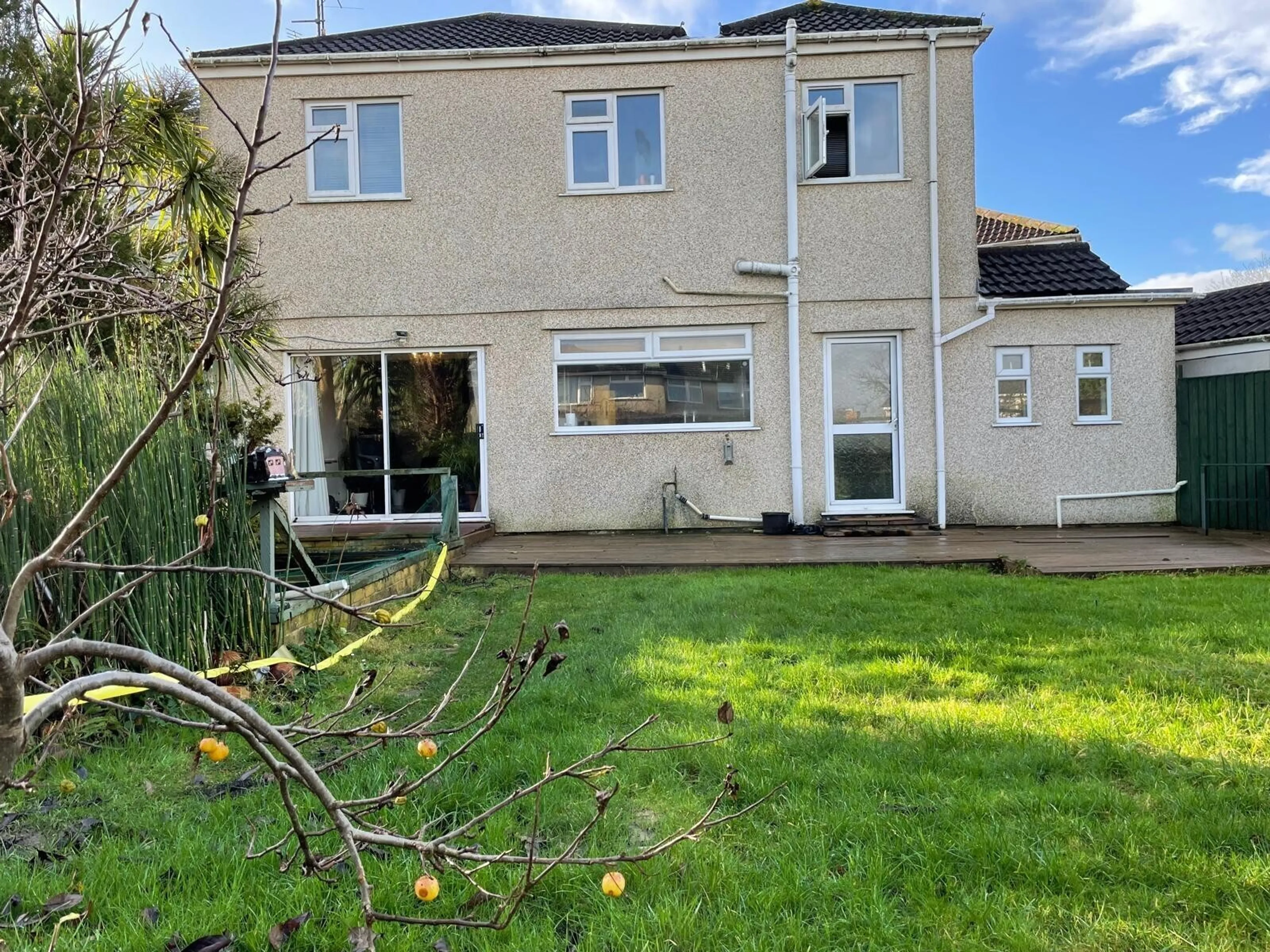 Property photo 0