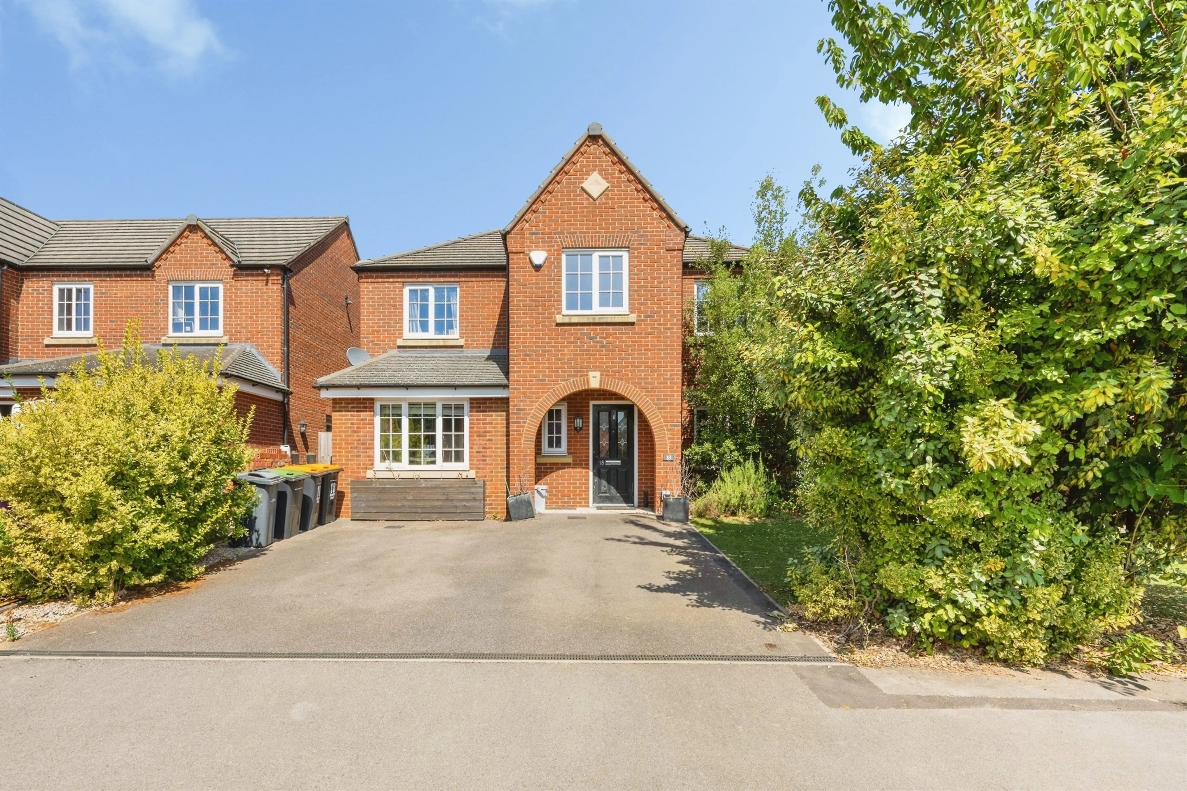 Property photo 0