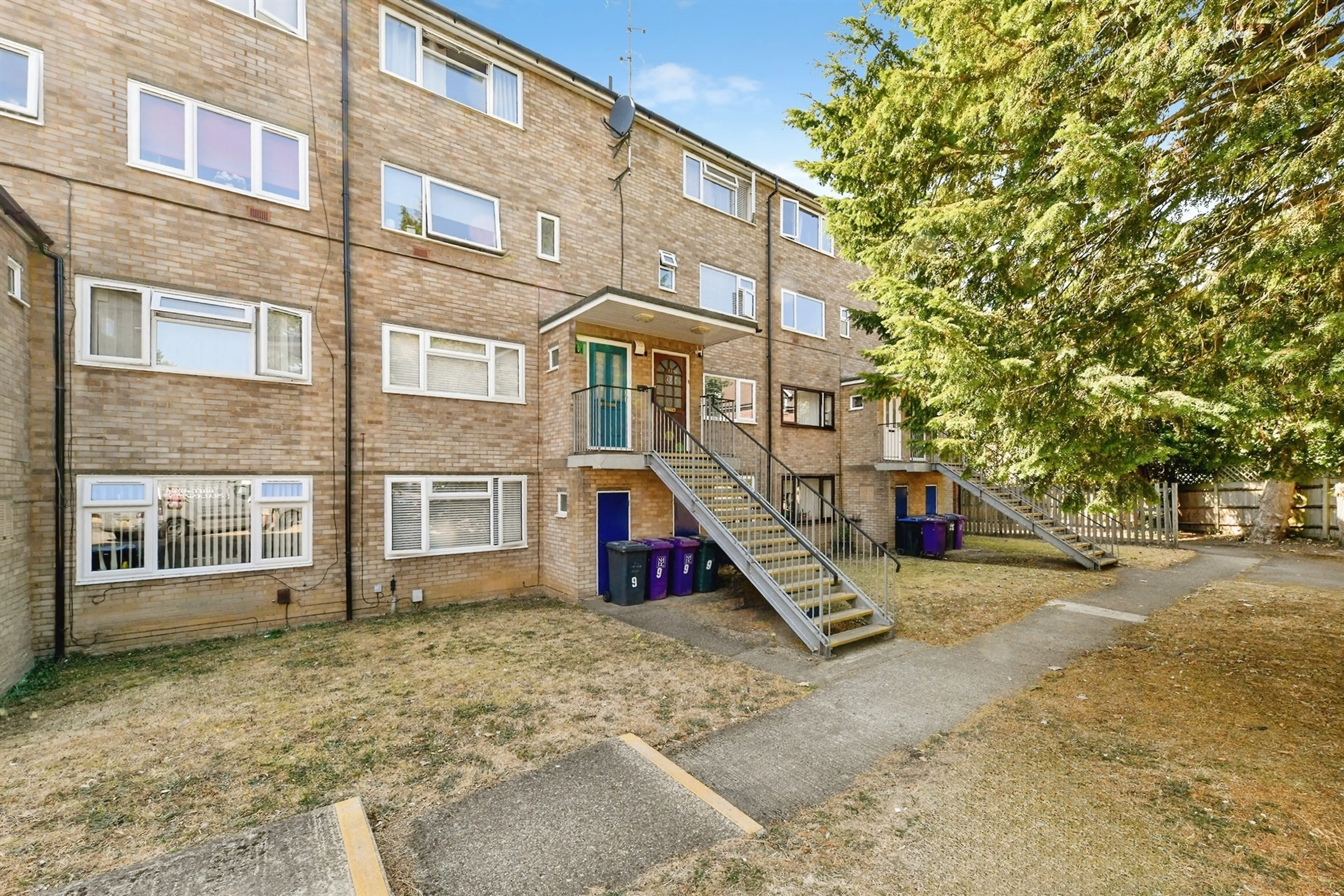 Property photo 0