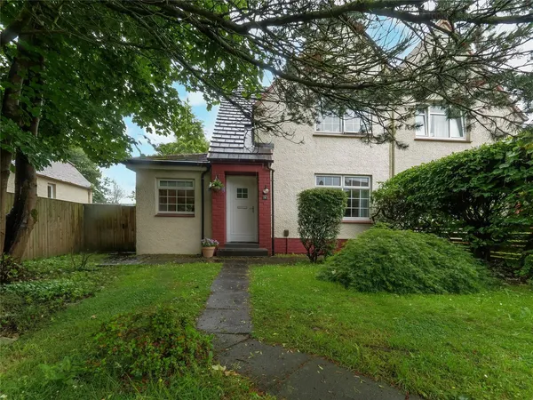 Cartsbridge Road, Clarkston, Glasgow,...