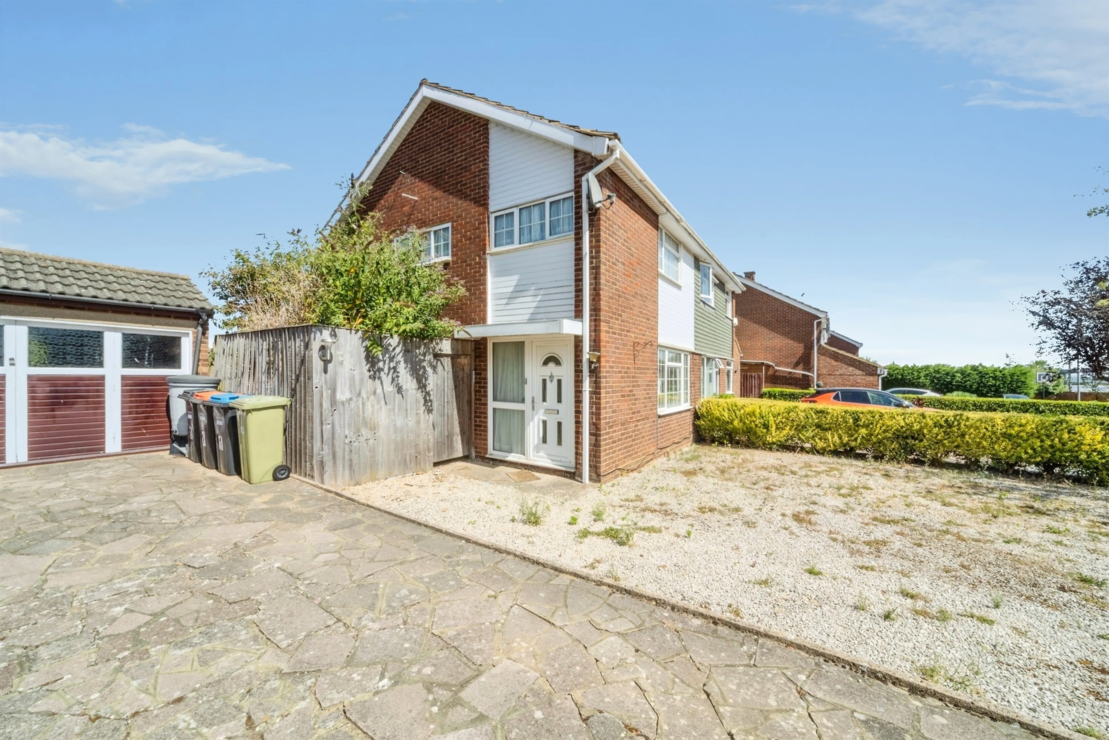 Property photo 0