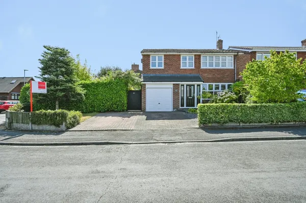 Tragan Drive, Penketh, Warrington, Ch...