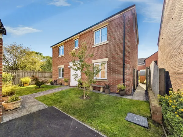Rosewood Drive, Ponteland, Newcastle ...