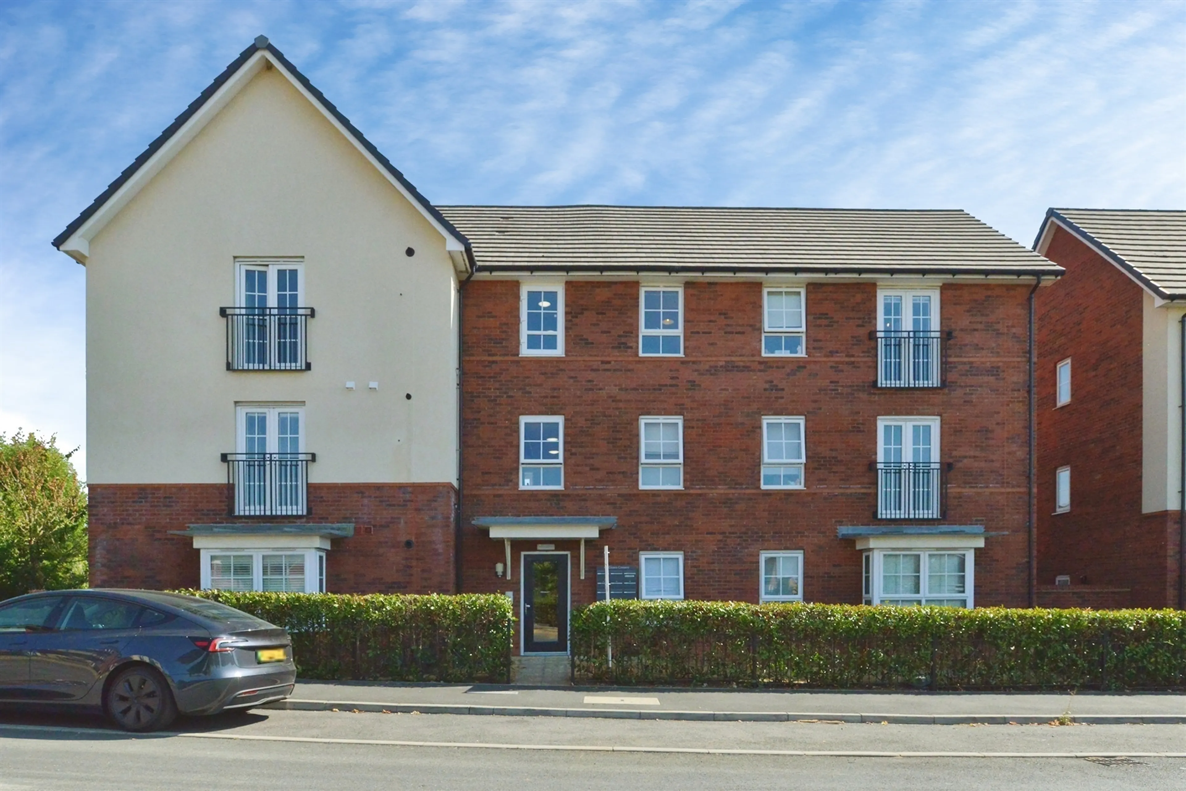 Property photo 0