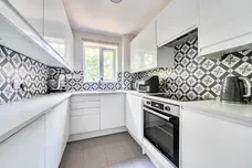 Gladbeck Way, Enfield