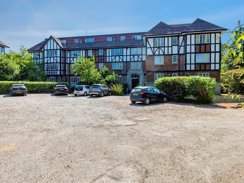 Elmfield West Block, Southamptonphoto