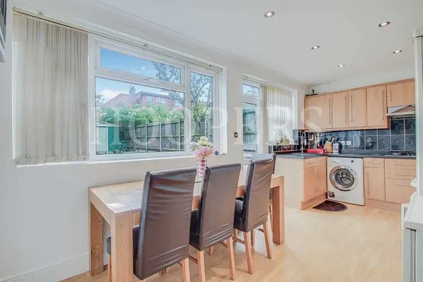 Kenwyn Drive, London, NW2