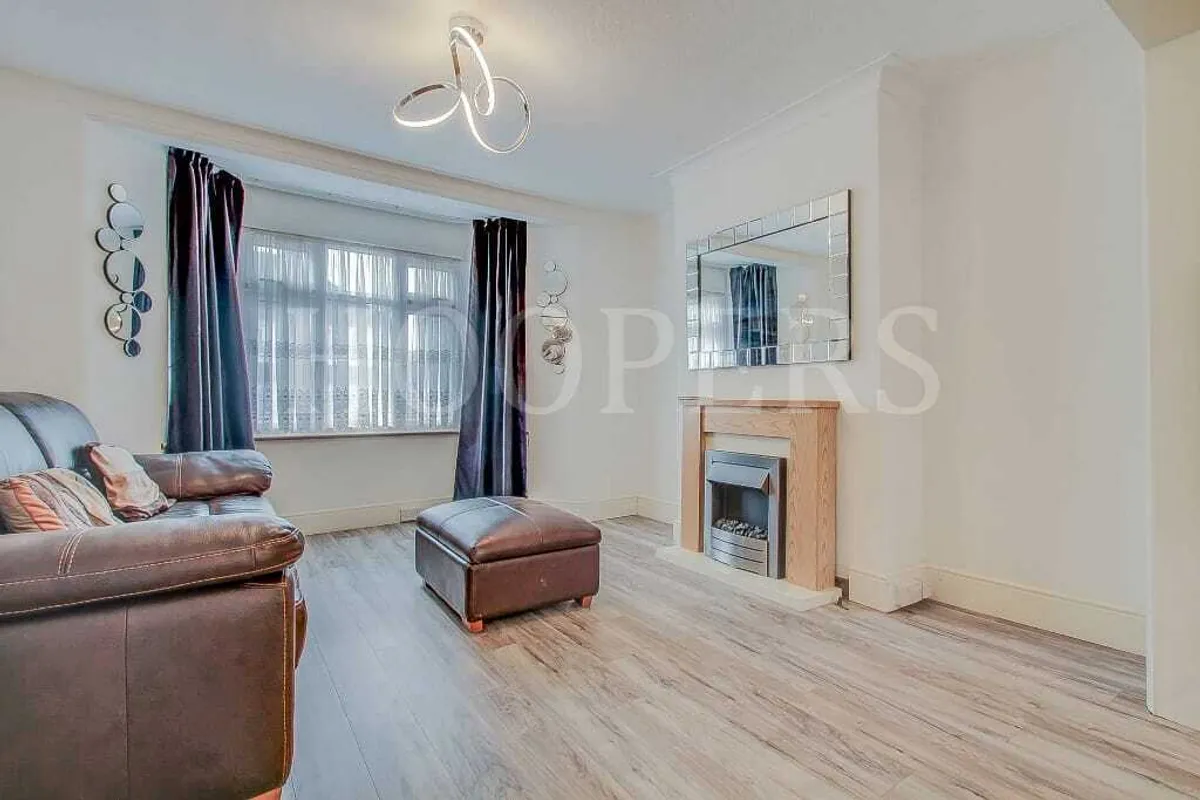 Kenwyn Drive, London, NW2