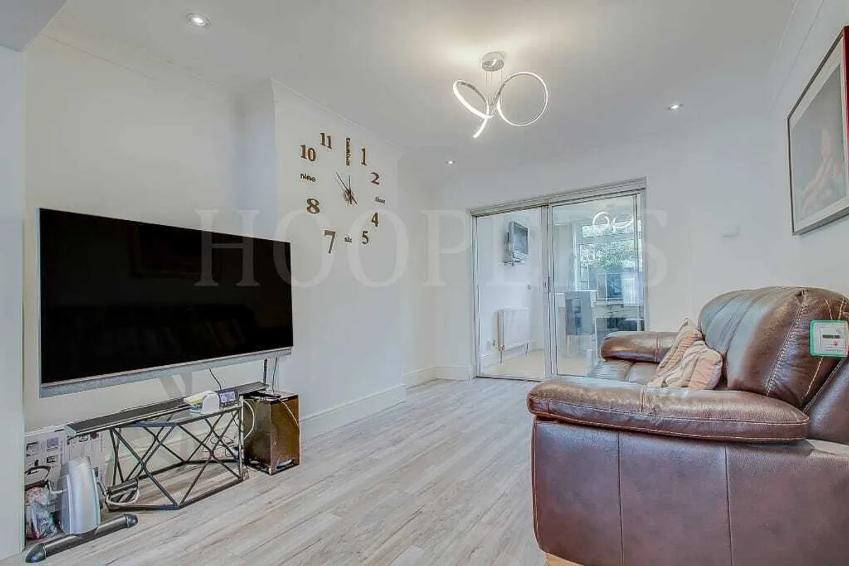 Kenwyn Drive, London, NW2