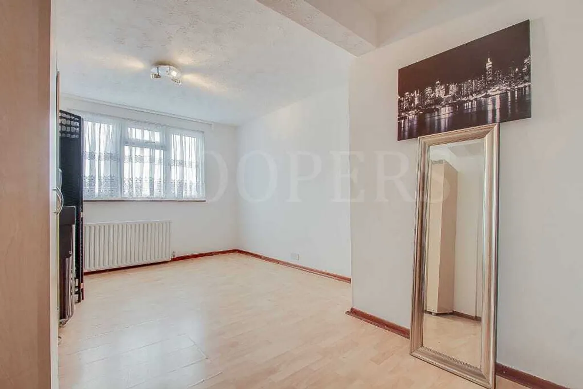 Kenwyn Drive, London, NW2