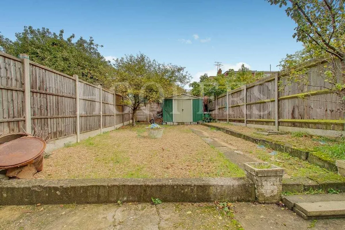 Kenwyn Drive, London, NW2
