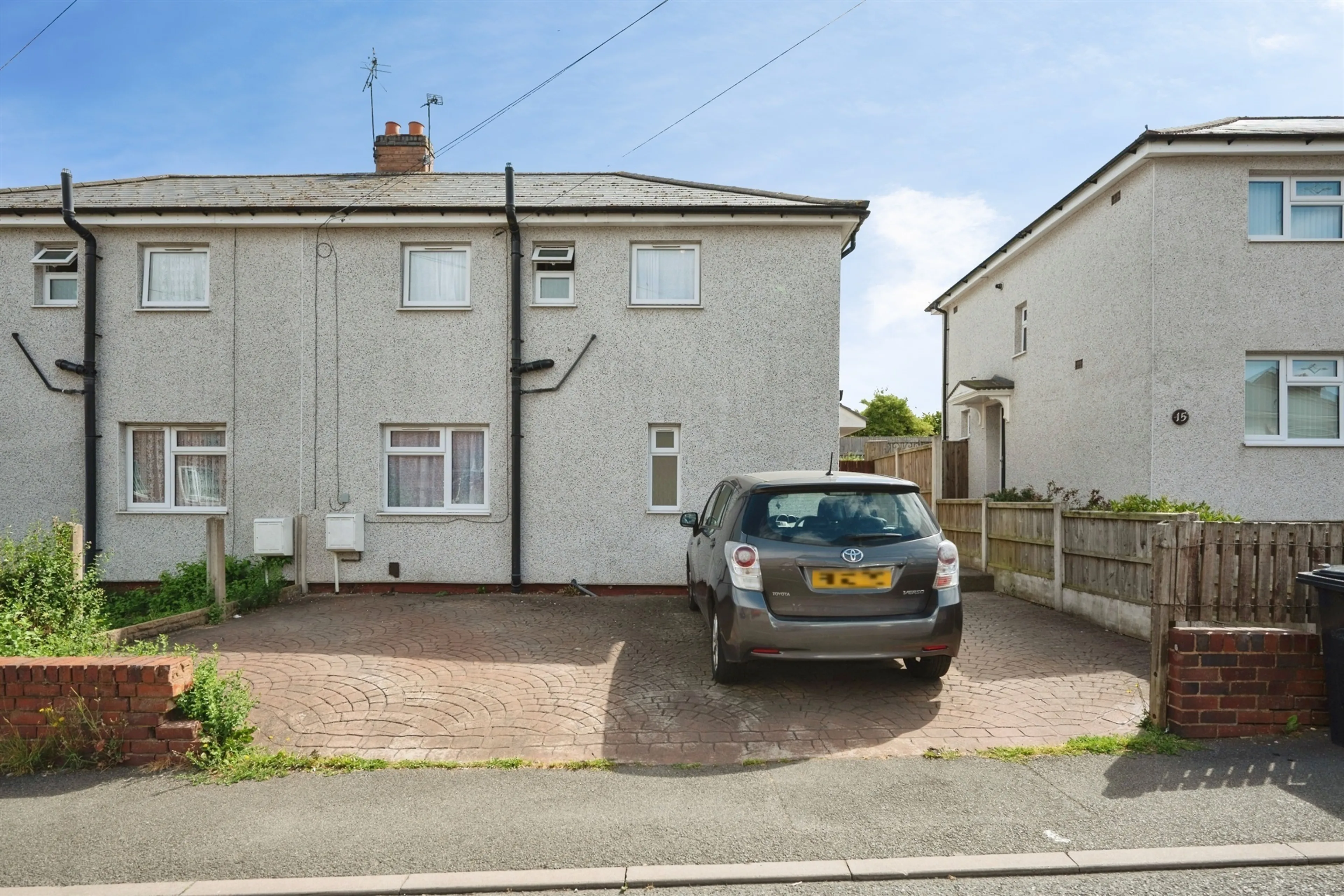Property photo 0