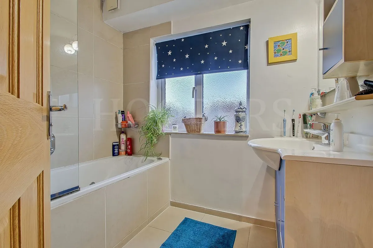 Alder Grove, London, NW2