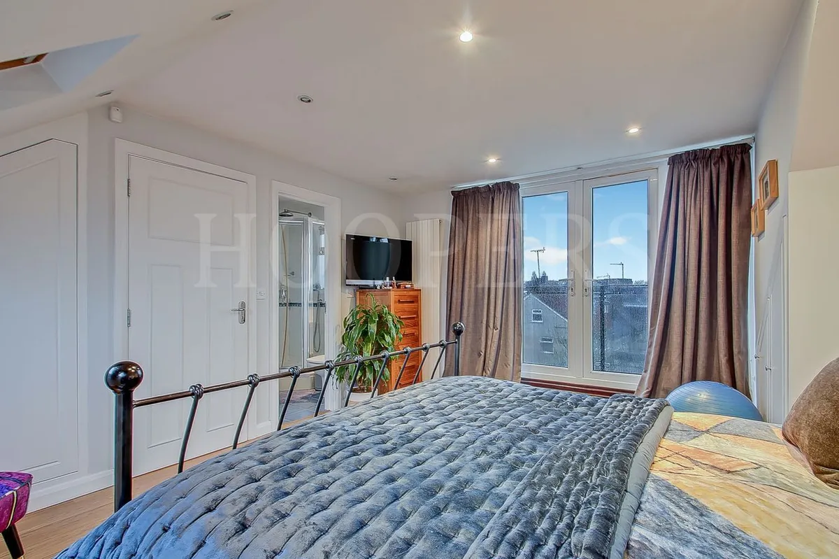 Alder Grove, London, NW2
