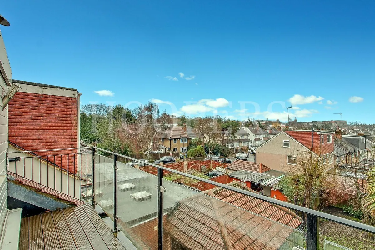 Alder Grove, London, NW2