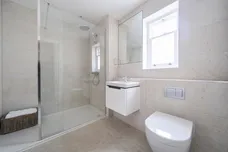 Hermitage Place, Bath Road, Taplow, Maidenhead