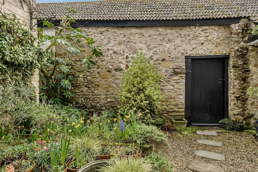 Property Image 20