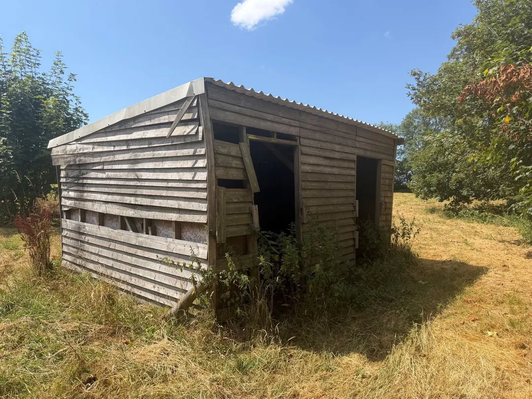 https://mr0.homeflow-assets.co.uk/files/photo/image/48080/5104/_x_/58754136.jpg