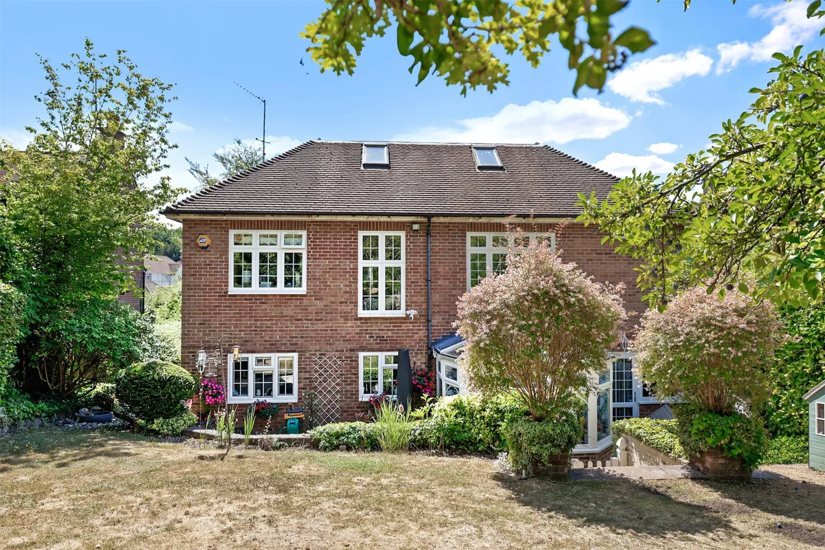 Downs Way, Tadworth, Surrey, KT20