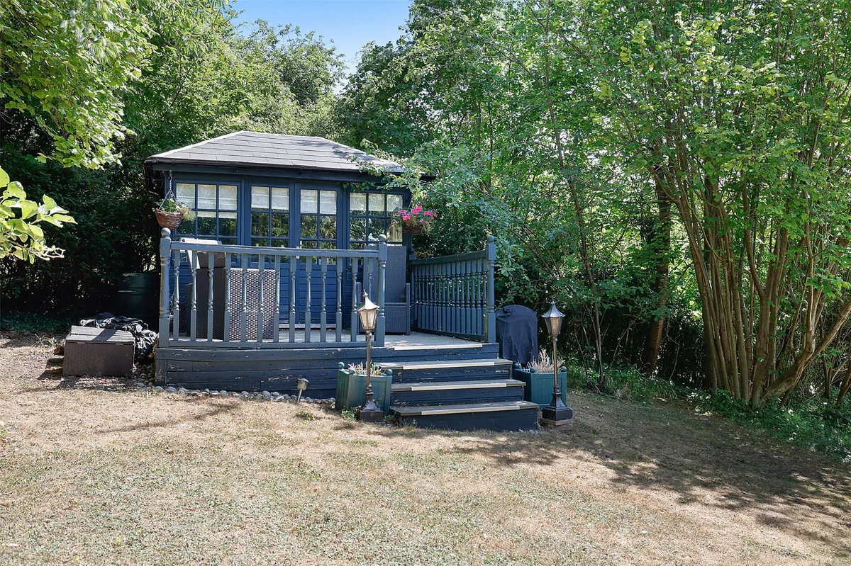 Downs Way, Tadworth, Surrey, KT20