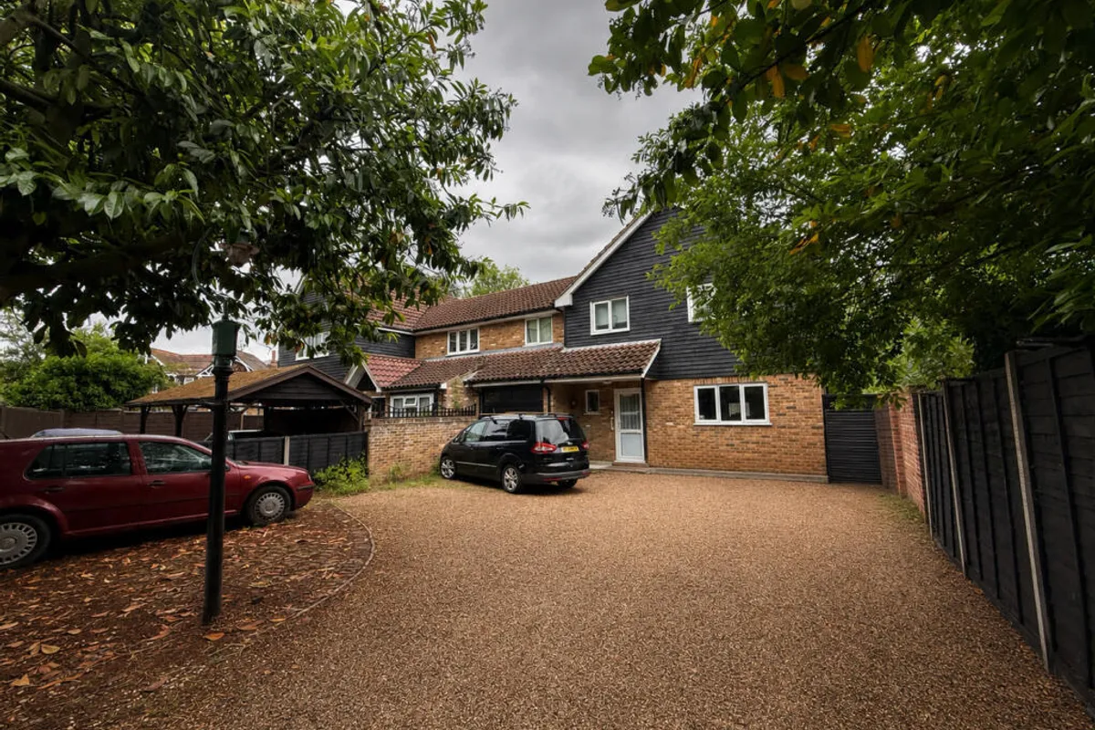 High Street, Roydon, HARLOW