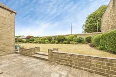 Leas Gardens, Jackson Bridge, Holmfirth