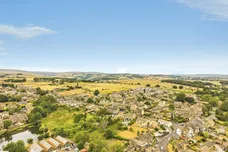 Leas Gardens, Jackson Bridge, Holmfirth
