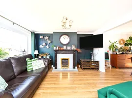 Malin Close, Hale Village, Liverpool thumb 3