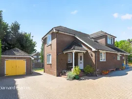 Horsham Road, Beare Green, Dorking photo