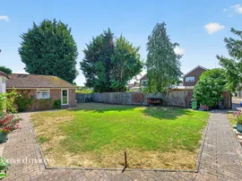 Horsham Road, Beare Green, Dorking thumb 2