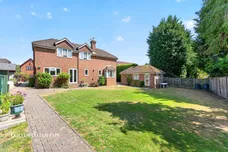 Horsham Road, Beare Green, Dorking