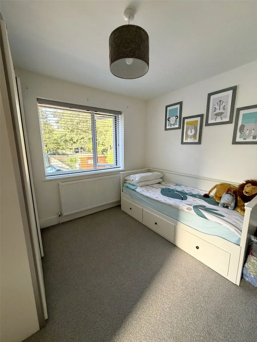 Merewood Avenue, Sandhills, Oxford, Oxfordshire, OX3