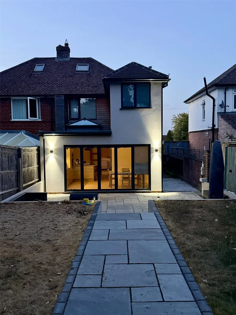 Merewood Avenue, Sandhills, Oxford, Oxfordshire, OX3