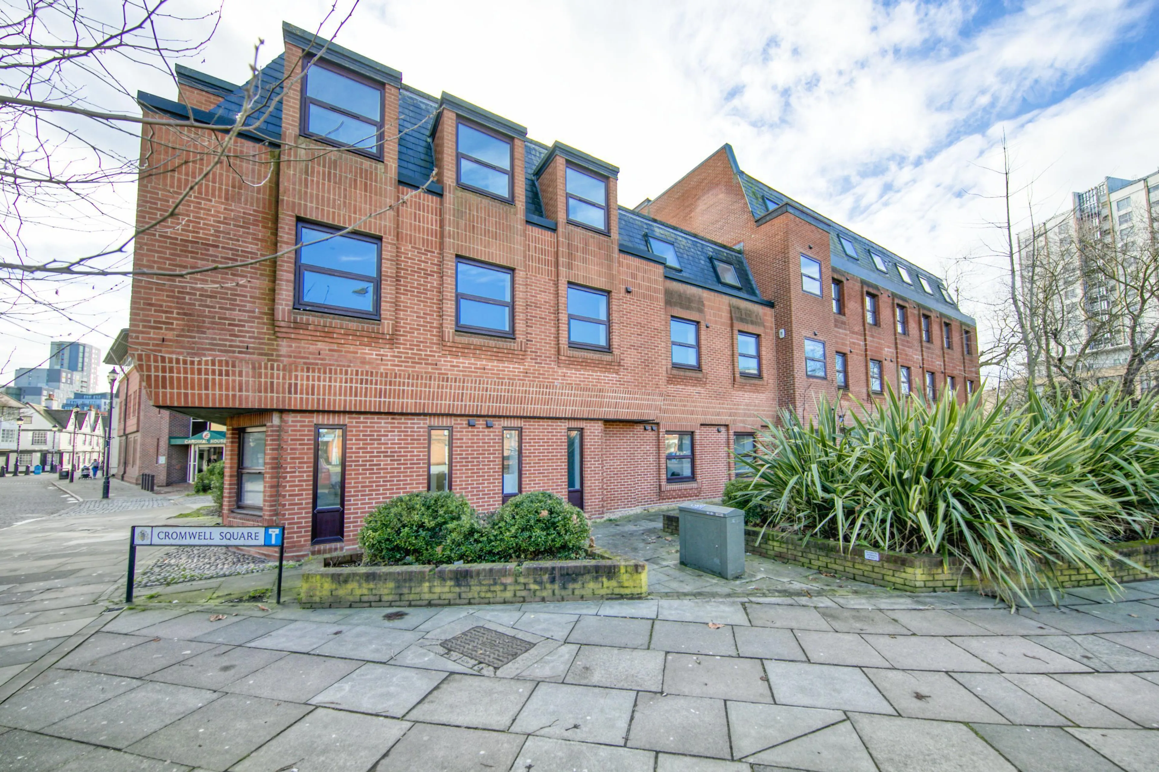 Property photo 0