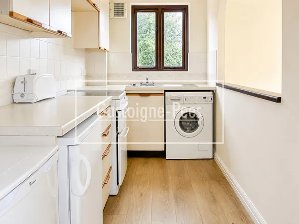 Devoil Close, Burpham