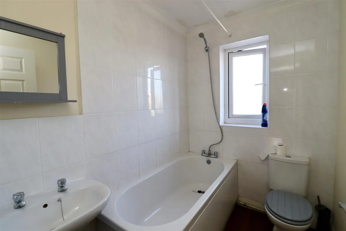 Southgate, Market Weighton