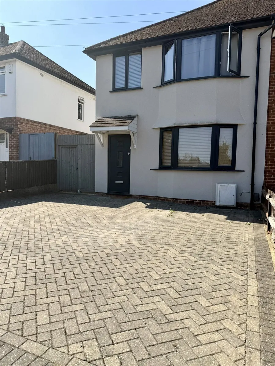 Merewood Avenue, Sandhills, Oxford, Oxfordshire, OX3
