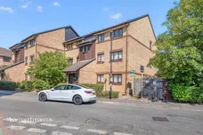 Adams Way, Croydon