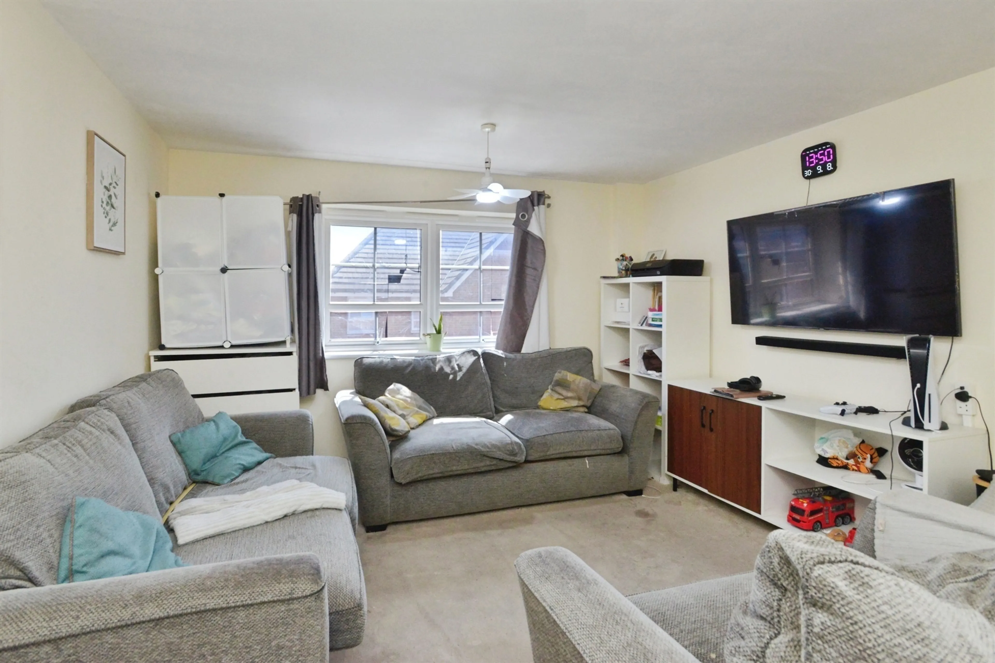 Property at Saturn Avenue, Fairfields, Milton Keynes