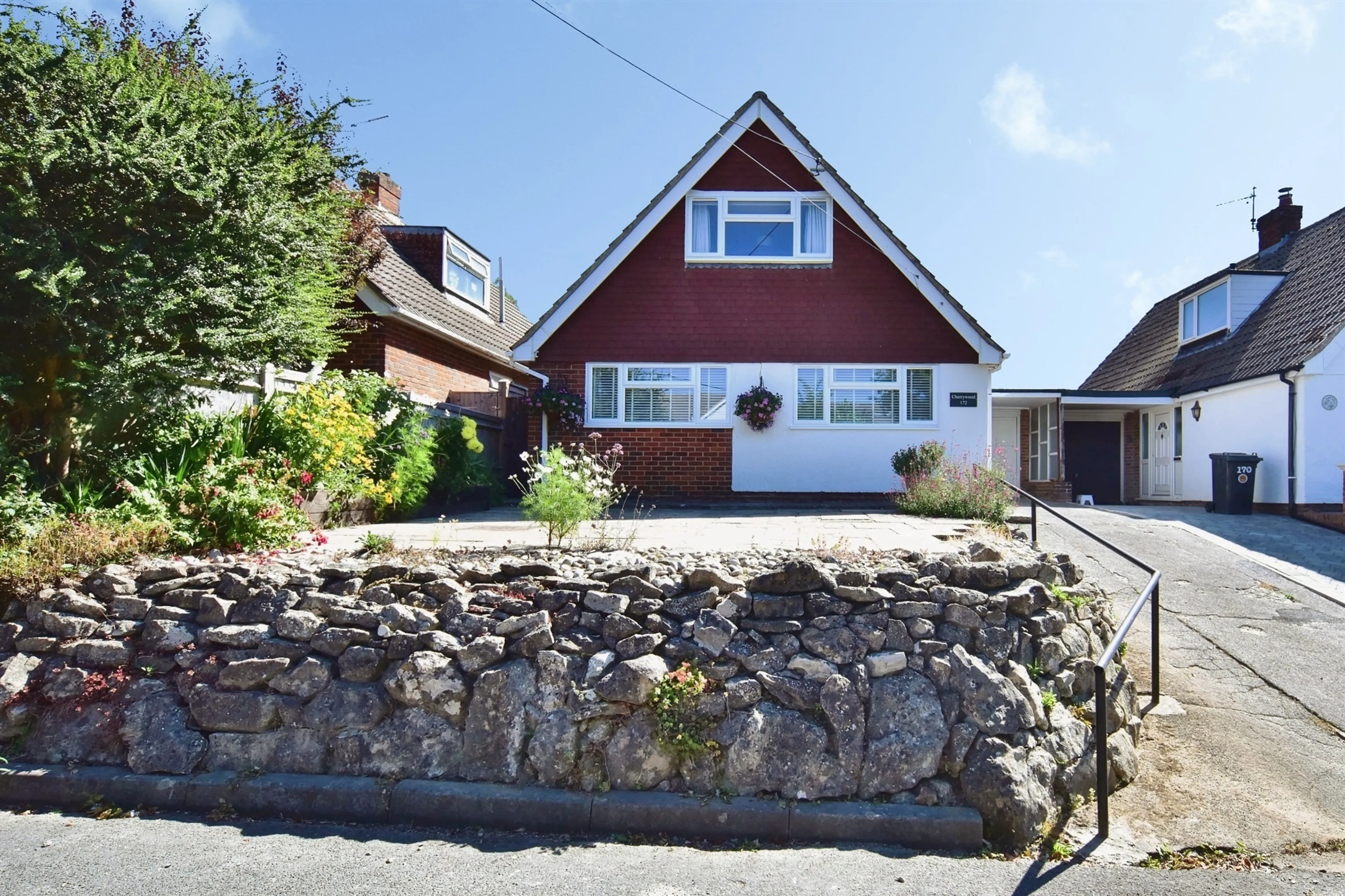 Property photo 0