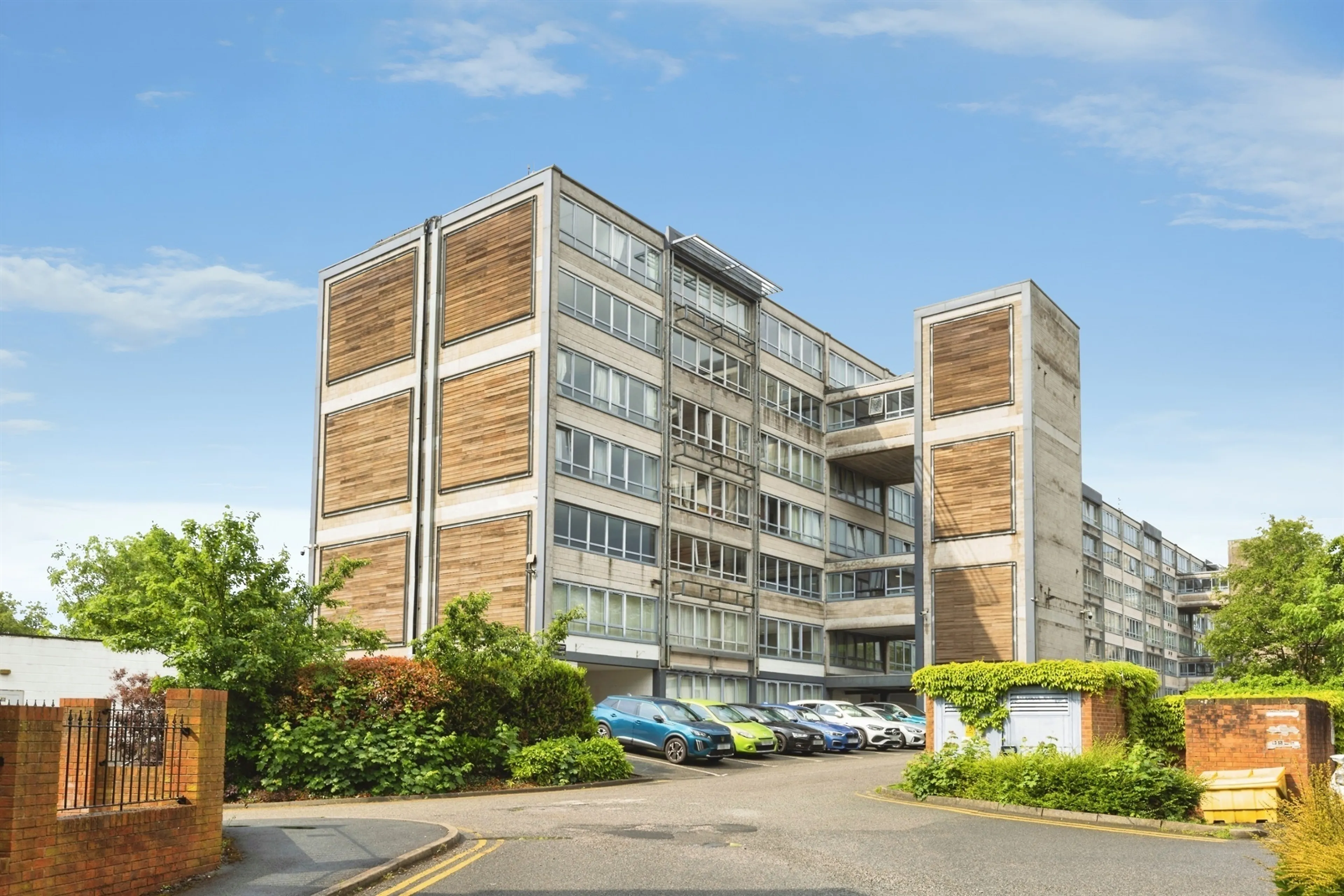 Property at Ingledew Court, Leeds