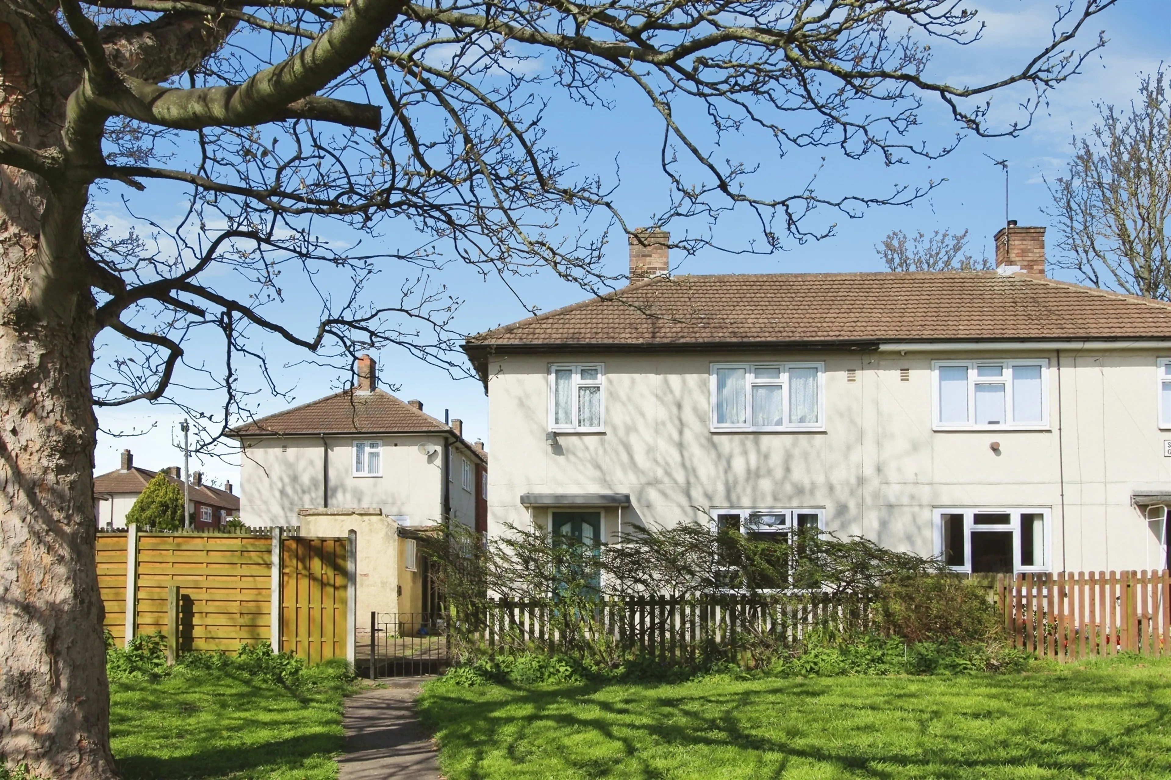 Property at Scott Hall Green, Leeds