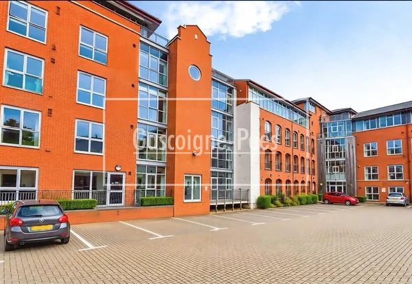 Flat 67, Portland Square, Nottingham