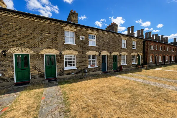 Sandringham Gardens, Barkingside, IG6