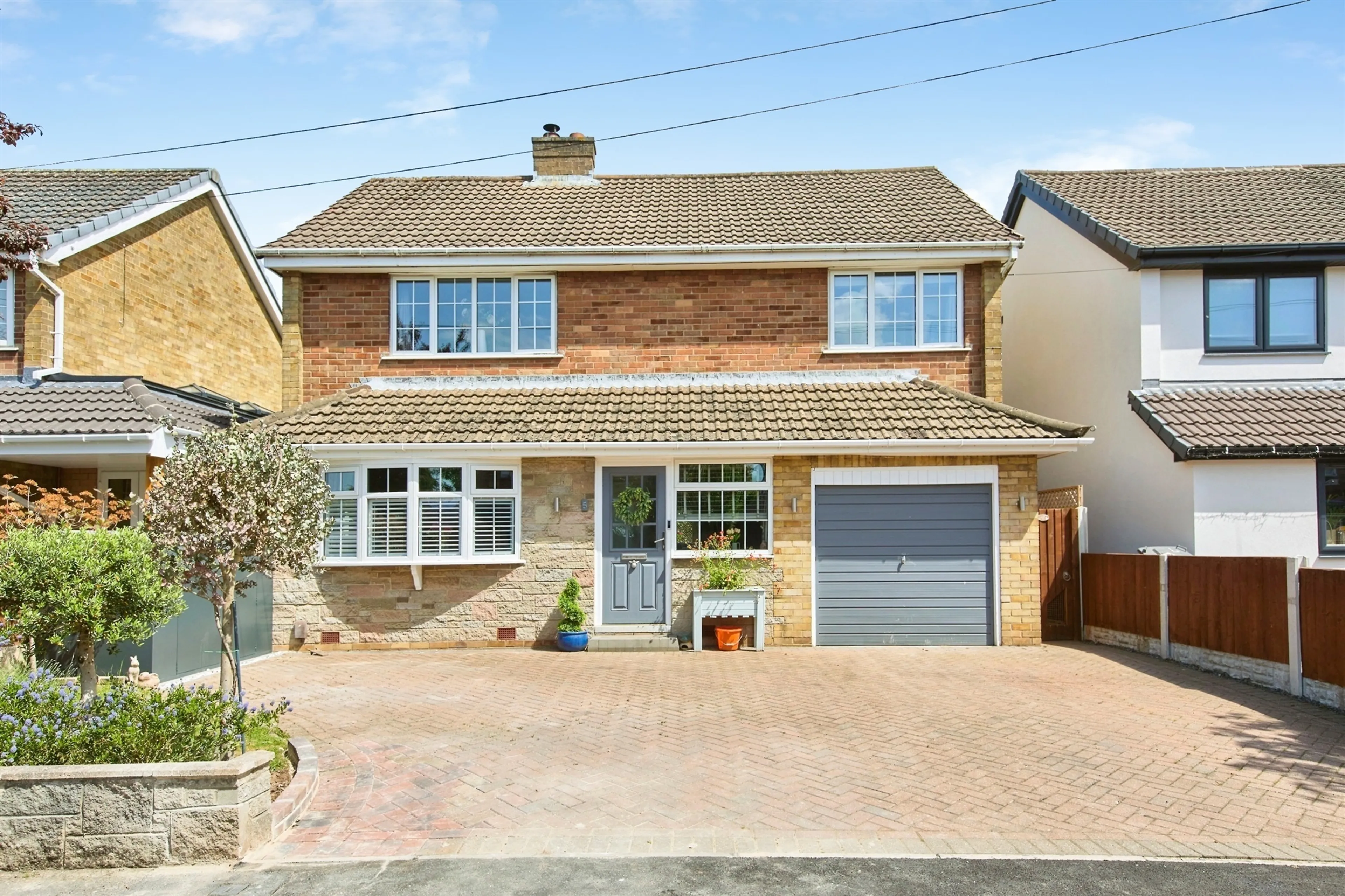 Property photo 0